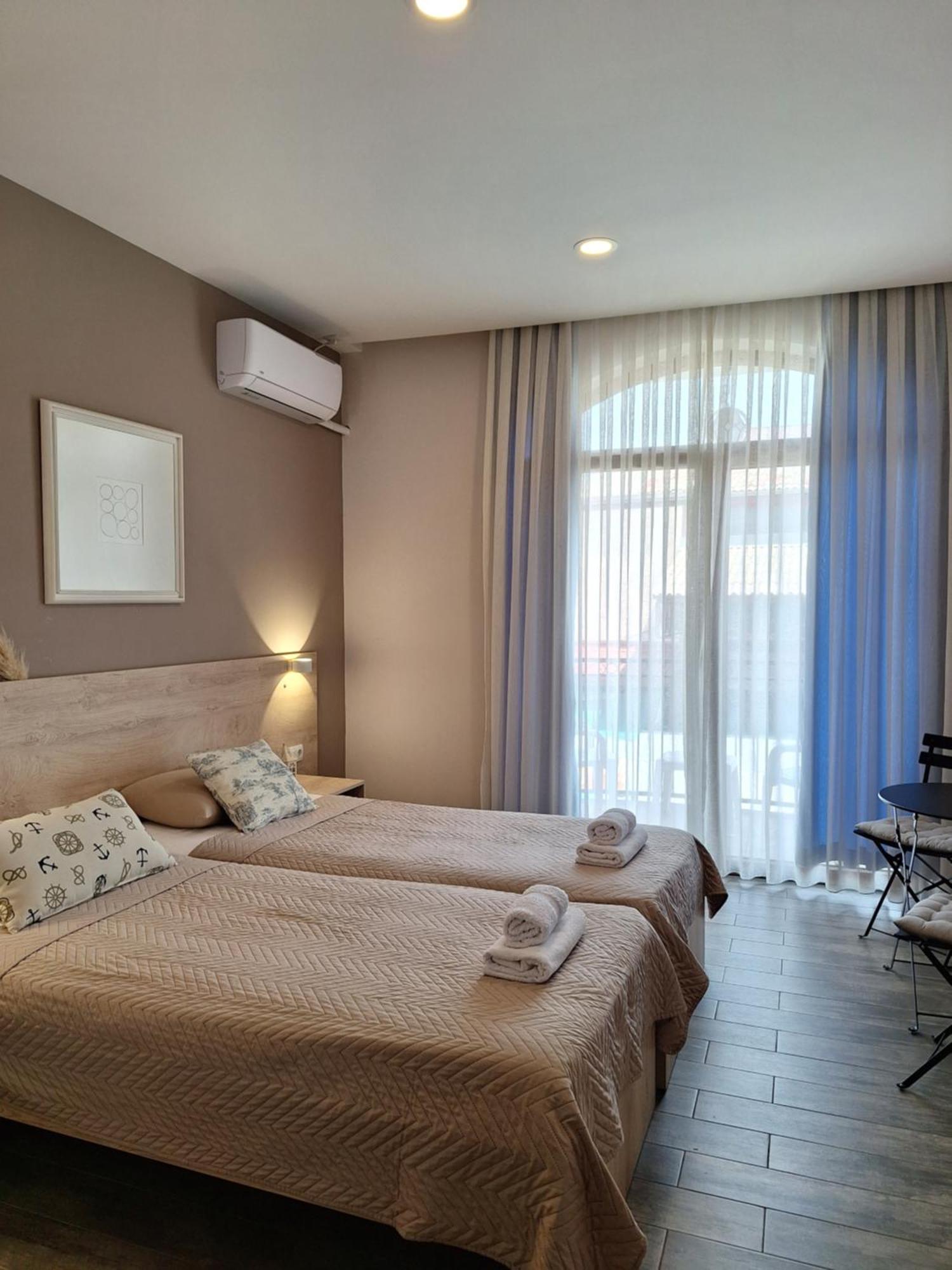 Art Blue Apartments Ohrid Phòng bức ảnh